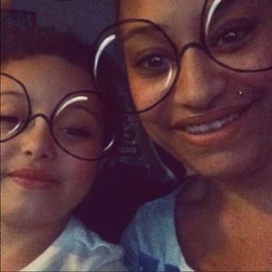 Meet your Posher, Mary